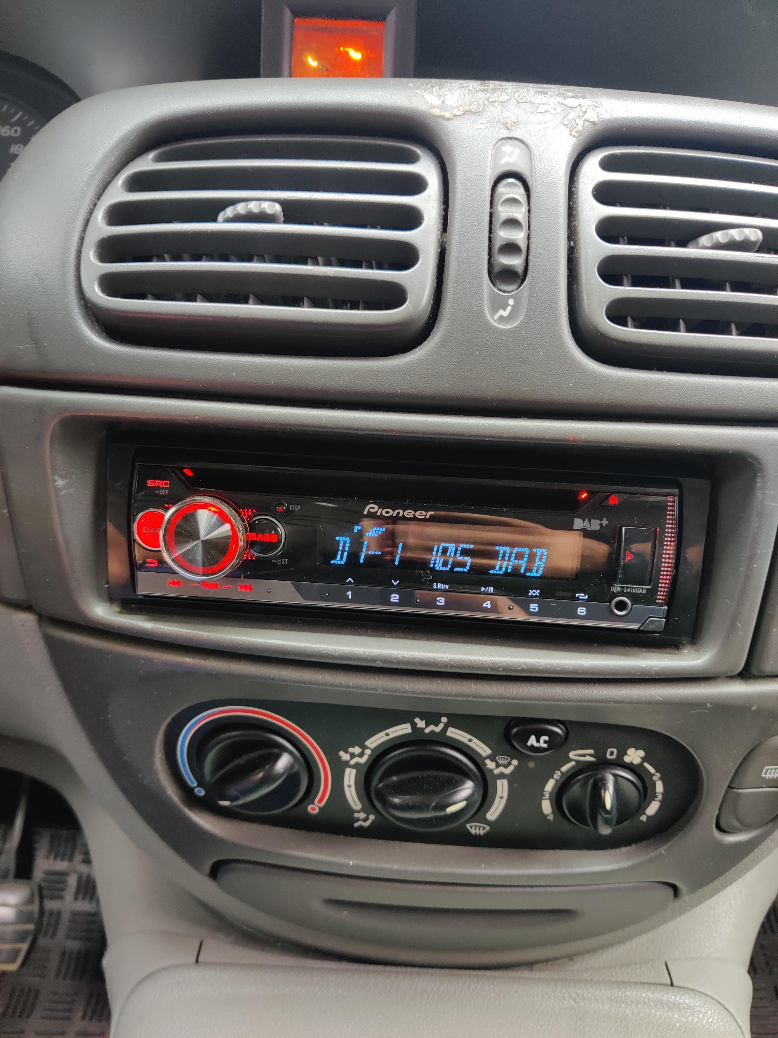 Pioneer DEH-S410DAB 1DIN Autoradio CD DAB+ USB