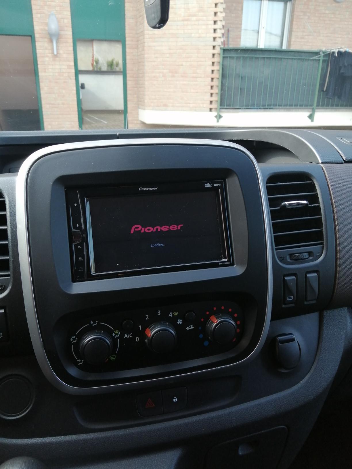 Pioneer DMH-A3300DAB 2-DIN Autoradio 6,2" Single DAB+