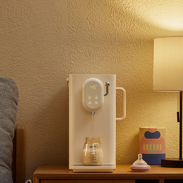 Blaupunkt DM02 Wasserspender Heißwasser Tischgerät Filter