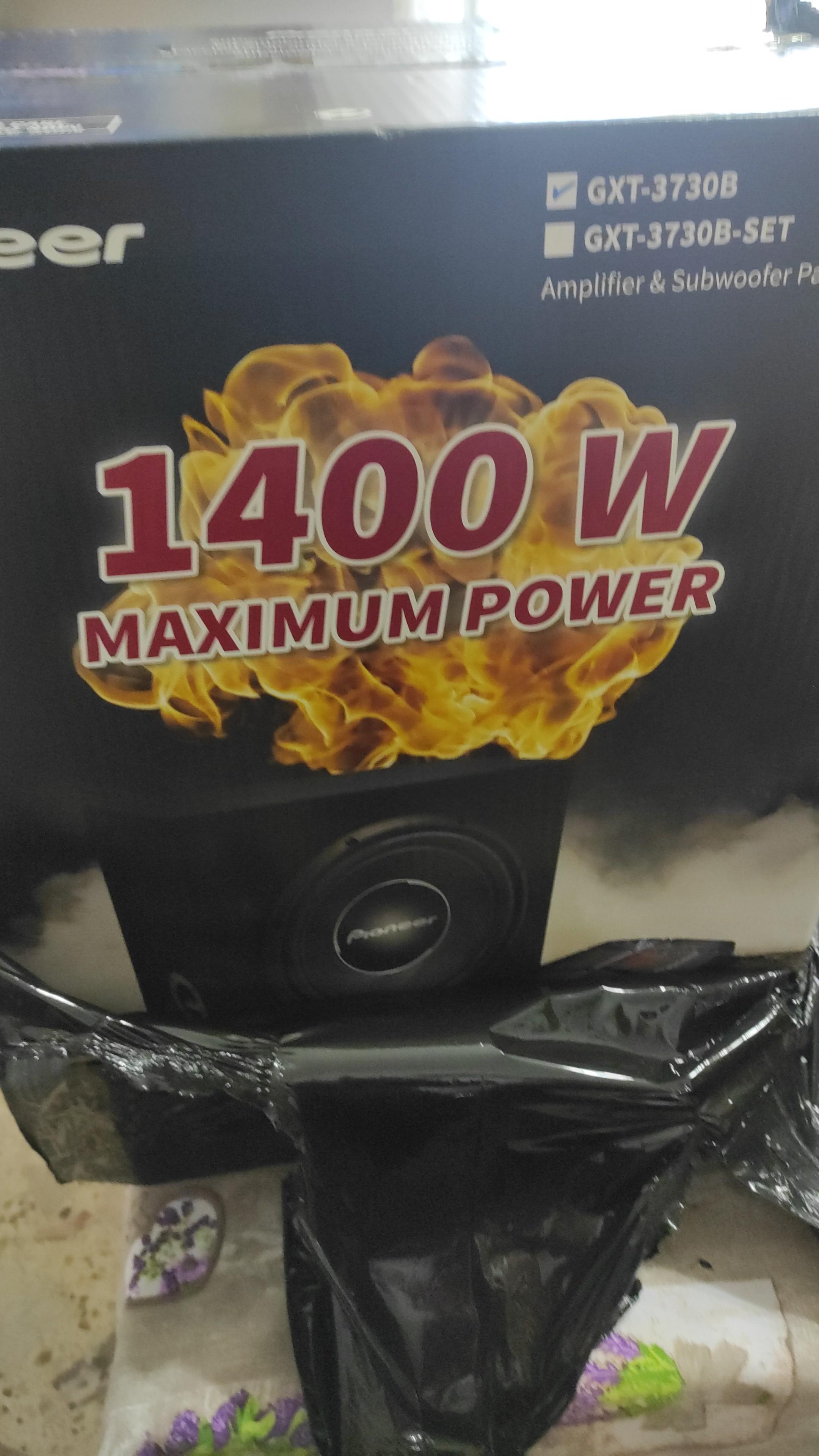 Pioneer GXT-3730B Gehäusesubwoofer 30cm 1400W mit Verstärker