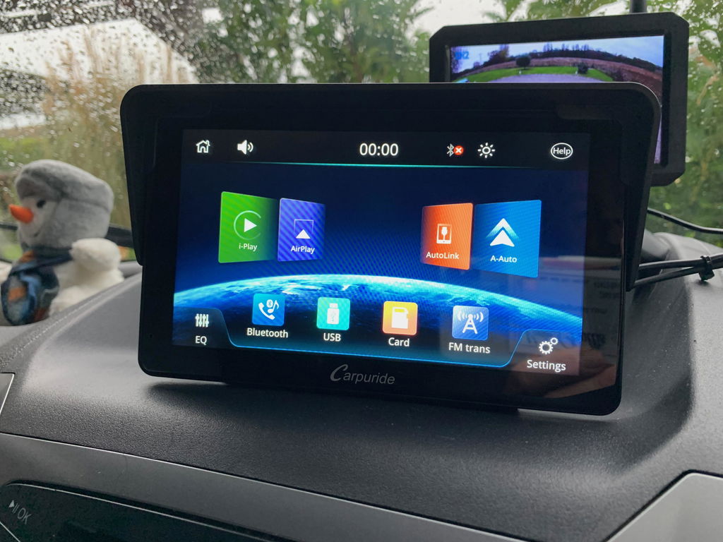 Carpuride V3 Smart Stereo 7 Zoll CarPlay-Display mit Blende