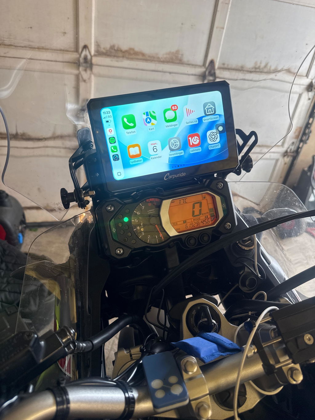 Carpuride W712D Motorrad CarPlay-Display 7 Zoll Dashcam