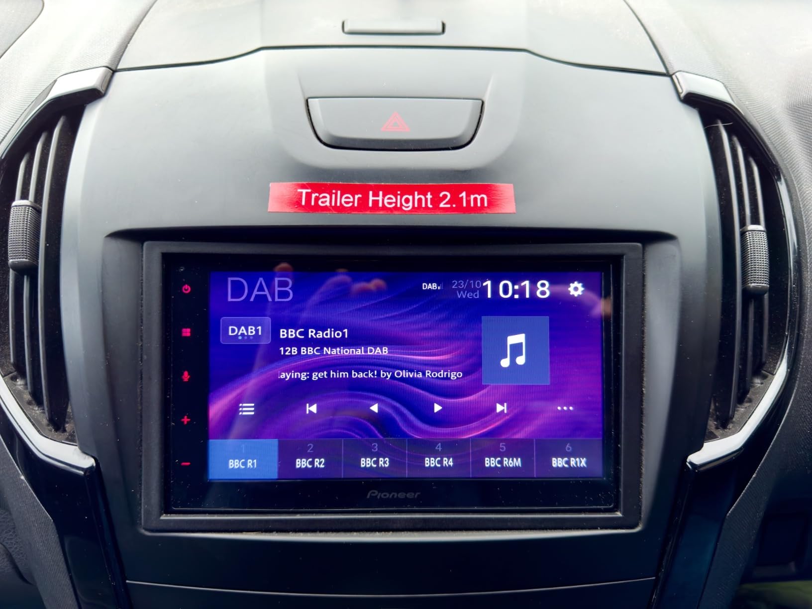 Pioneer SPH-DA360DAB 2-DIN Autoradio 6,8 Zoll CarPlay DAB+