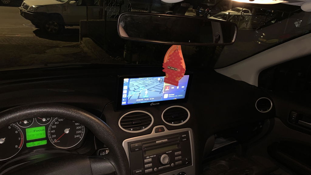 Carpuride W103 CarPlay Display 10,3 Zoll Auto
