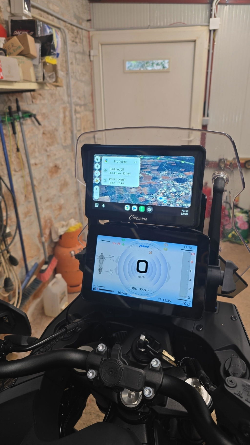 Carpuride W702 Motorrad Display CarPlay IP67 Dual Bluetooth