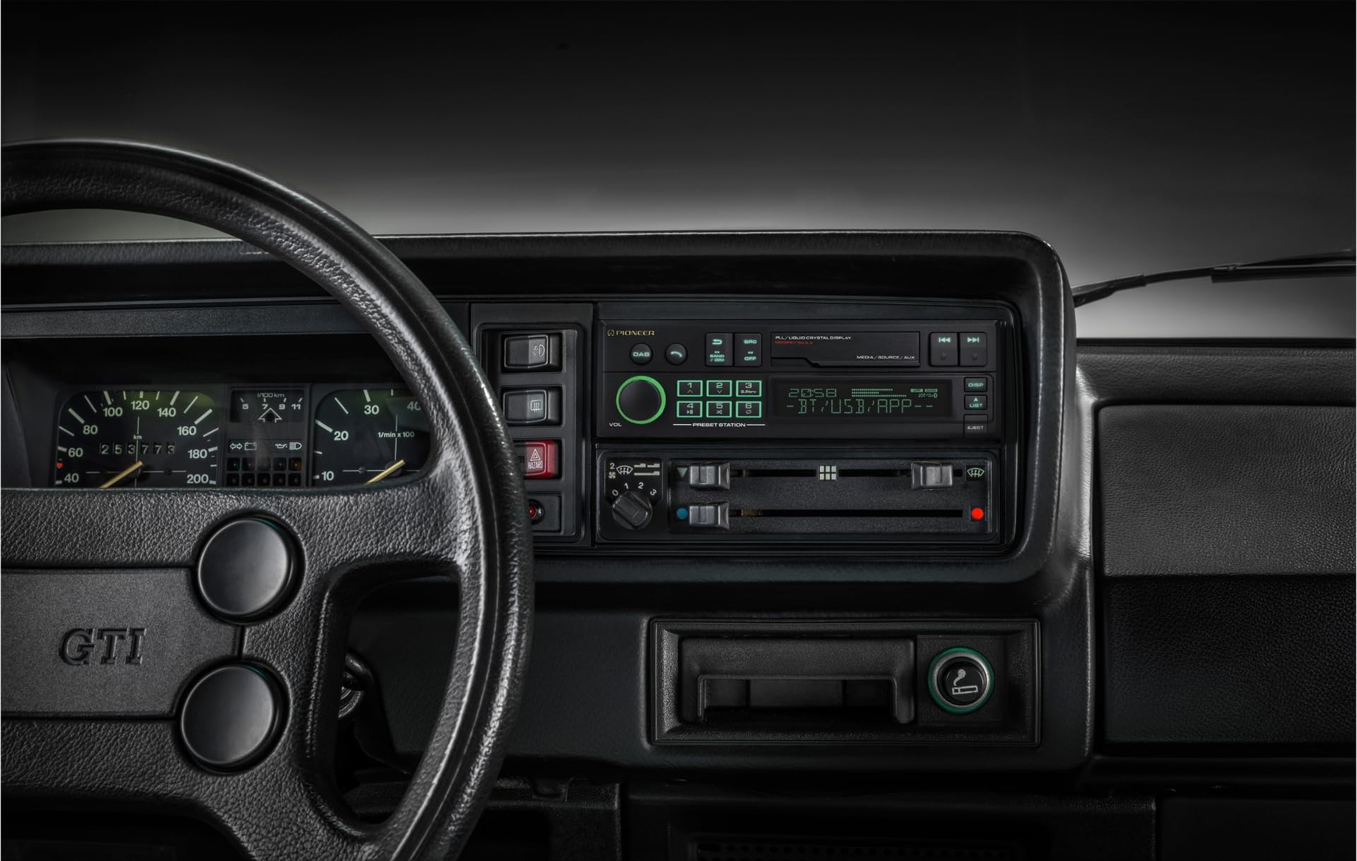 Pioneer SXT-C10PS Autoradio 1-DIN Retro DAB+ Bluetooth