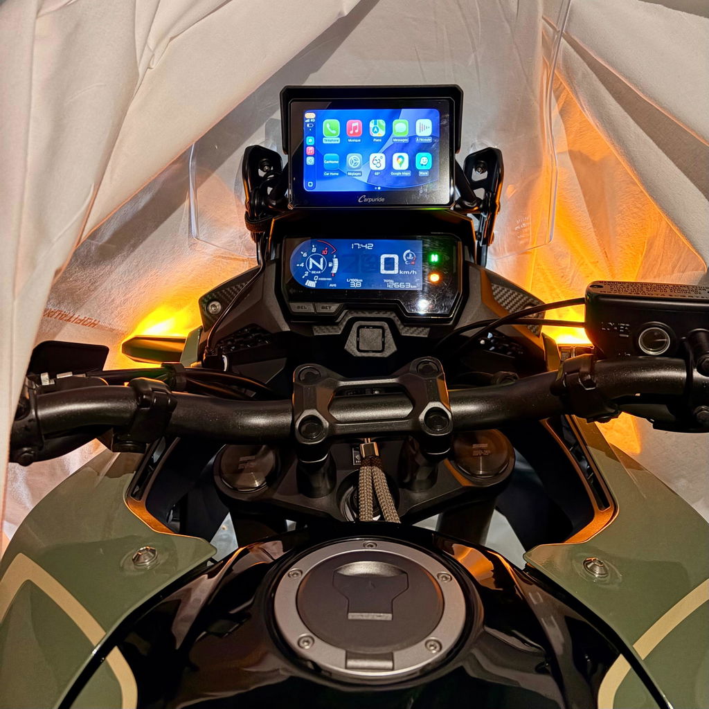 Carpuride W702 Motorrad Display CarPlay IP67 Dual Bluetooth