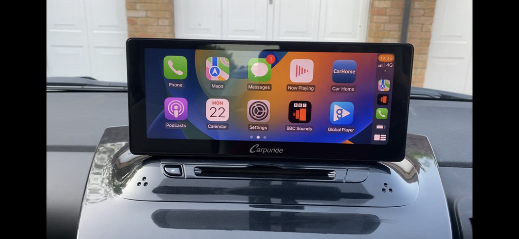 Carpuride W103 CarPlay Display 10,3 Zoll Auto