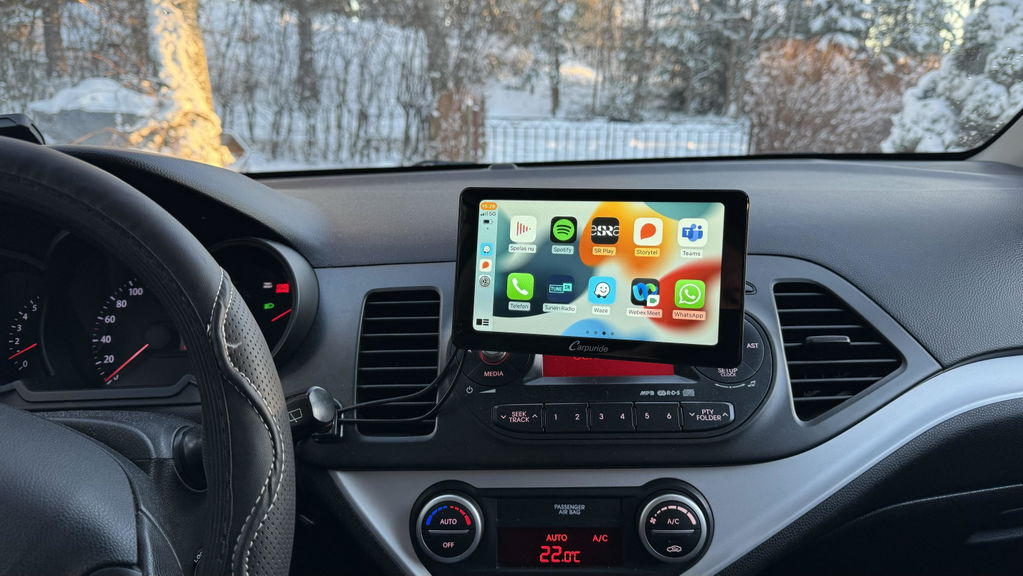 Carpuride V3 Smart Stereo 7 Zoll CarPlay-Display mit Blende
