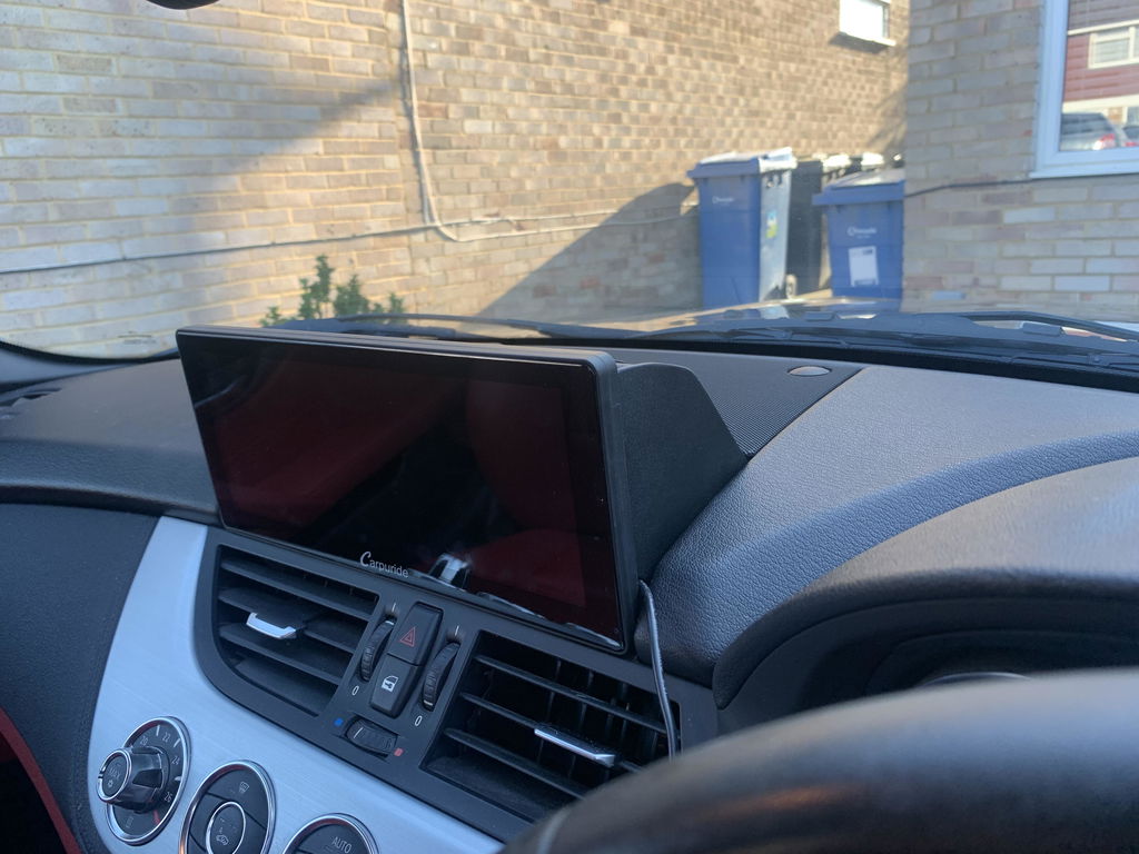 Carpuride W103 CarPlay Display 10,3 Zoll Auto