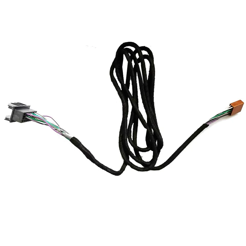 TAFFIO R230 Bose D2B Adapter SL 350 500 55 600 Radio