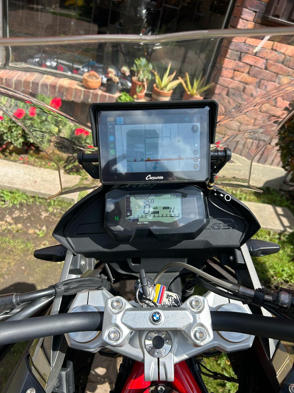 Carpuride W502 Motorrad CarPlay-Display 5 Zoll IP67 Bluetooth