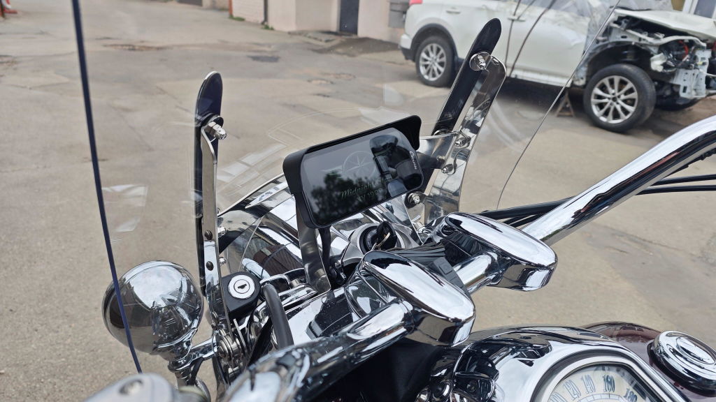 Carpuride W603D Motorrad CarPlay-Display 6,3Zoll Dual-Dashcam