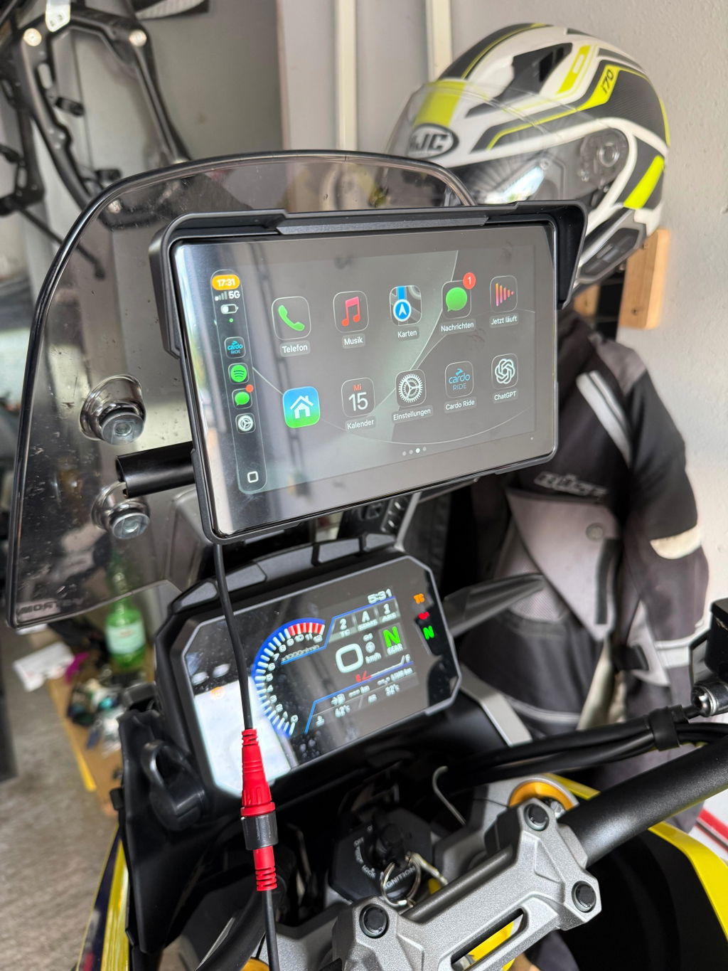 Carpuride Motorcycle Smart Stereo W502 Pro CarPlay-Display wasserdicht