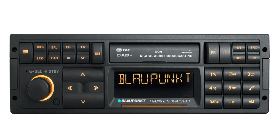 Blaupunkt Frankfurt RCM 82 DAB Autoradio Retro