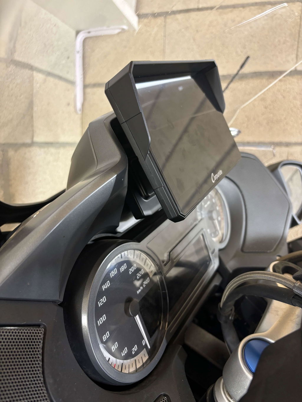Carpuride W702B Motorrad Display CarPlay BMW Halterung 7 Zoll